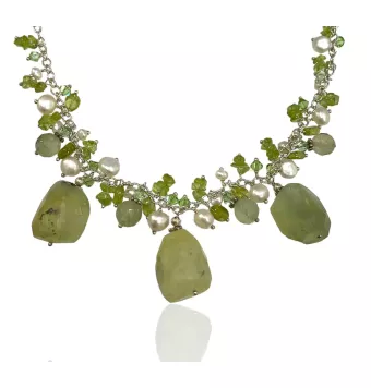 COLLAR PLATA DE LEY 925 CON PIEDRAS VERDES 44 CENTÍMETROS DE LARGO