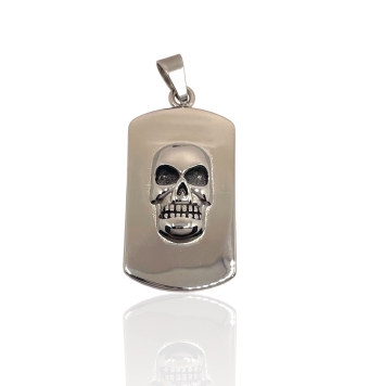 COLGANTE HOMBRE ACERO CHAPA 20X38 MILÍMETROS CON CALAVERA A RELIEVE ESMALTADO NEGRO