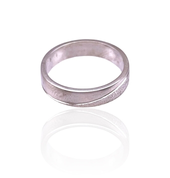 ANILLO MUJER PLATA DE LEY MITAD LISO MITAD TALLADO